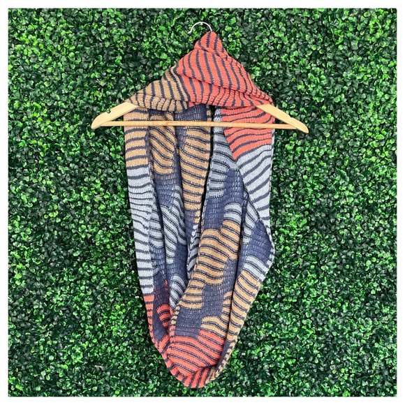 BCBGeneration Loop Scarf - Picture 6 of 8